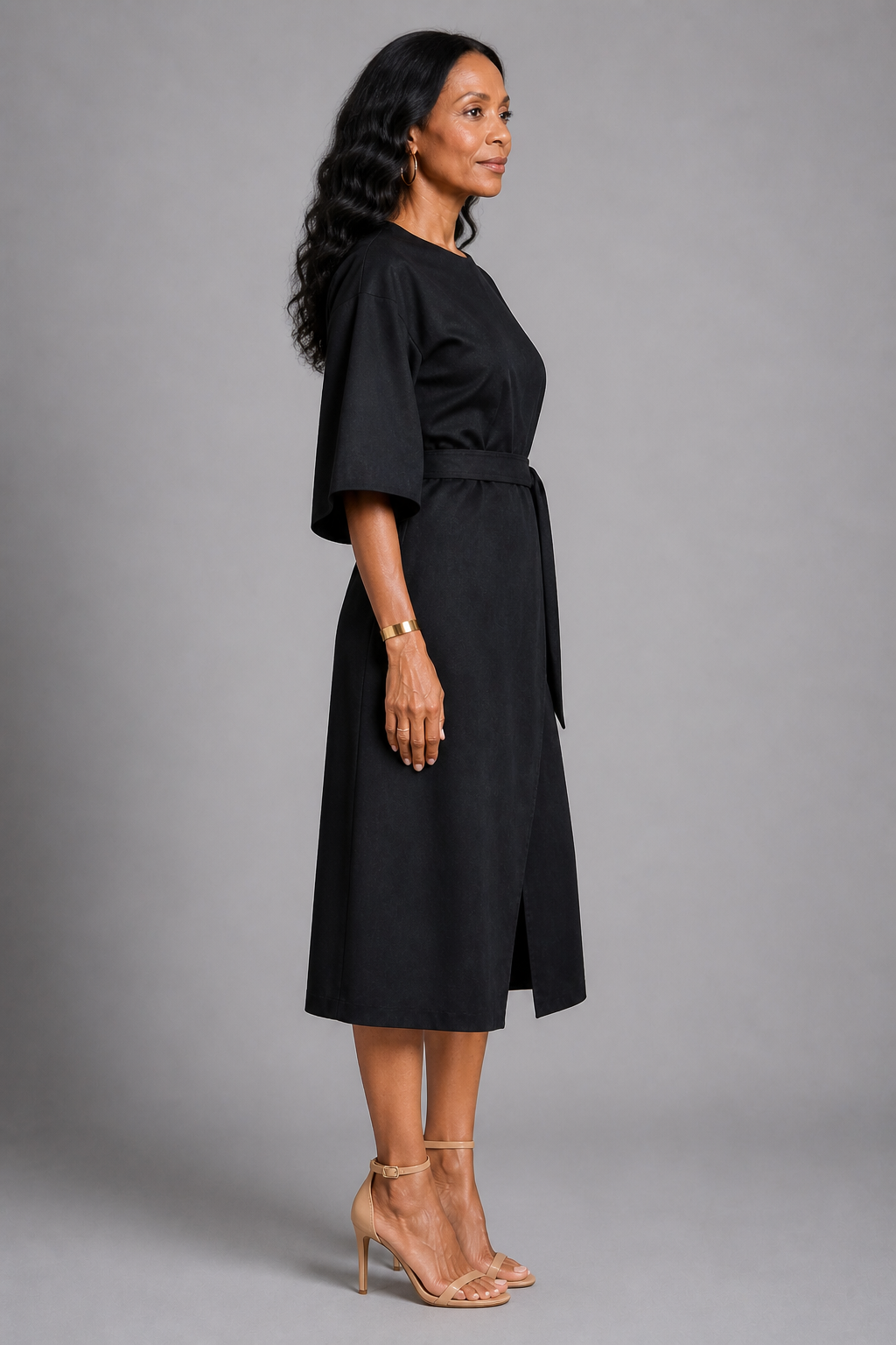 Elegantes Noir Essence Kleid