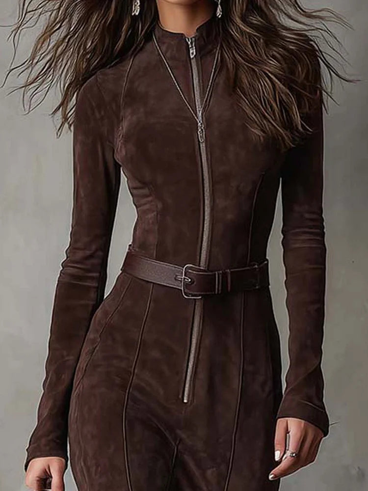 Marceline | Elegantes langes braunes Kleid mit Gürtel