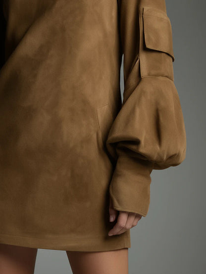 Bibiane | Oversize-Minikleid aus Wildleder mit elegantem Stehkragen