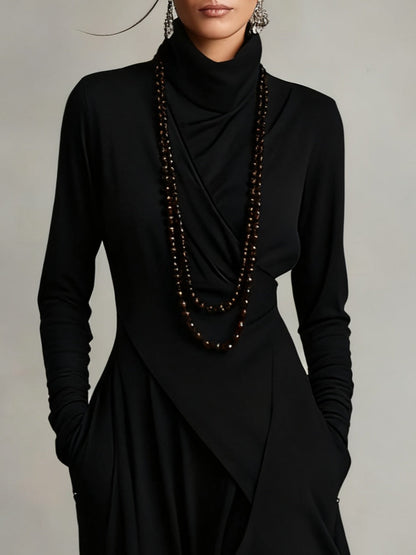 Arielle | Asymmetrisches Rollkragenkleid