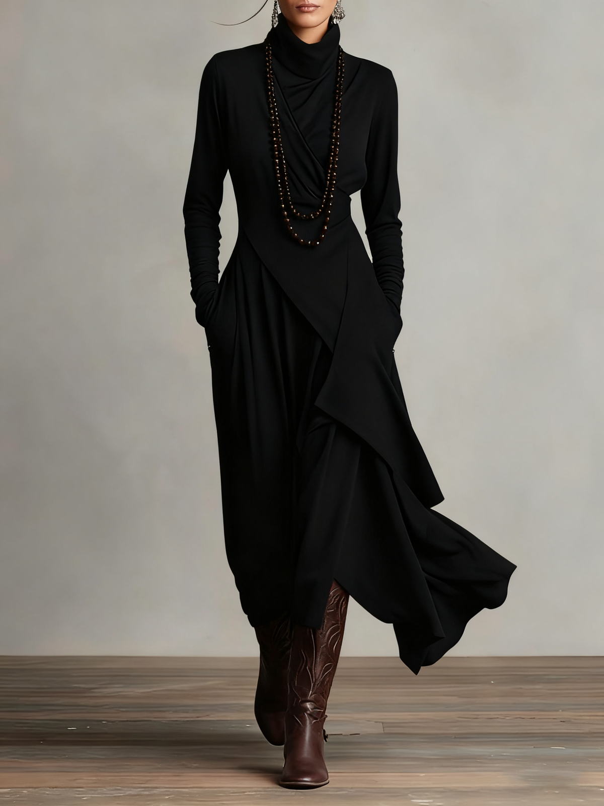 Arielle | Asymmetrisches Rollkragenkleid