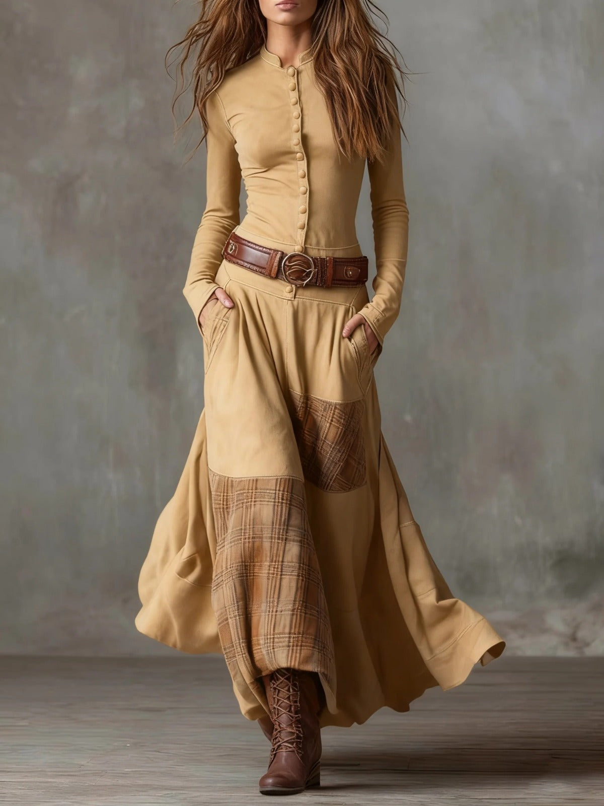 Elegantes Wildleder-Maxikleid mit Gürtel